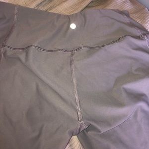 super soft grey leggings! just like lulu lemon